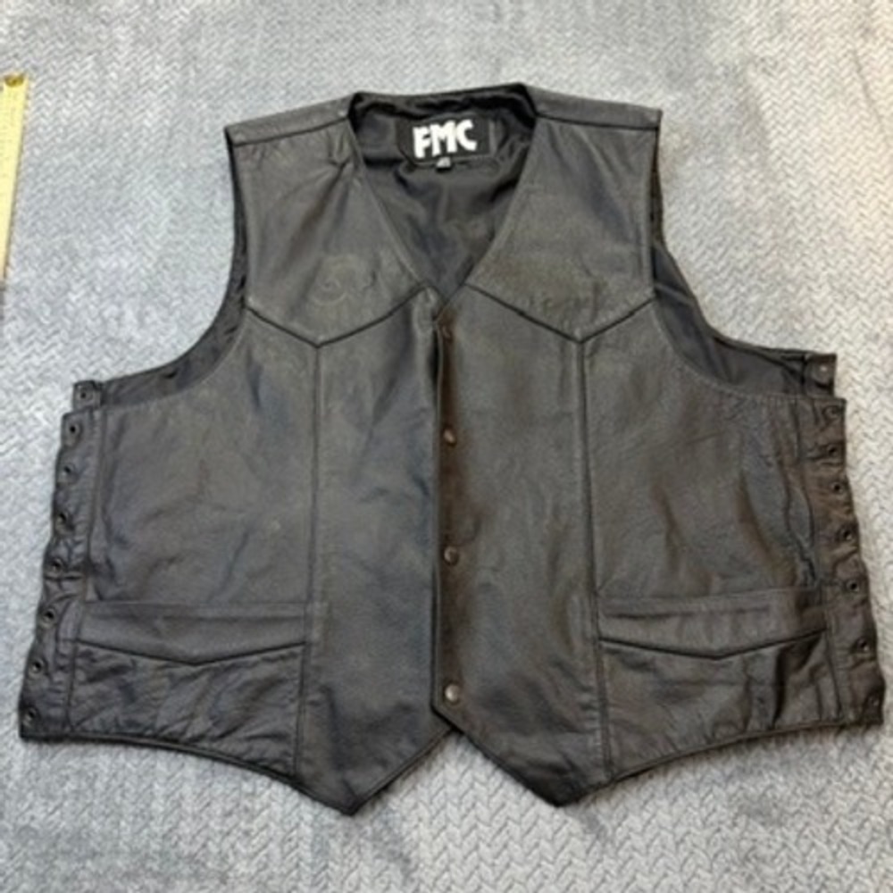FMC Leather Vest Mens 58 Black Biker Style Snap Front M 602 No Side Laces